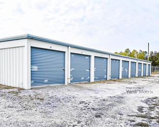 Photo 2 of Southern Mini Storage - 10400 McColl Road, Laurinburg, NC