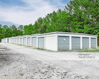 Photo 4 of Southern Mini Storage - 10400 McColl Road, Laurinburg, NC