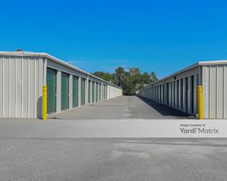 Photo 4 of Storage Rentals of America - 10500 Highway 211, Aberdeen, NC