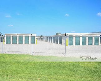 Photo 3 of Storage Solutions - 751 South Roberts Avenue, Lumberton, NC