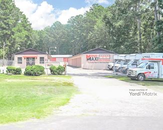 Photo 2 of Mini-Maxi Self Storage - 1007 East US 74 Hwy, Hamlet, NC