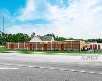Photo 3 of Storage King USA - 5799 Pepperbush Drive, Fayetteville, NC