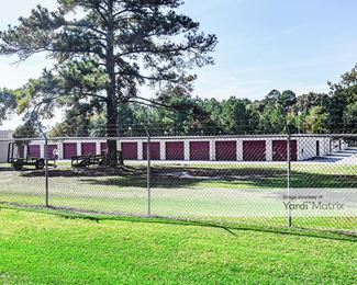 Photo 4 of Stor-All - 390 Suzanne Street, Fayetteville, NC