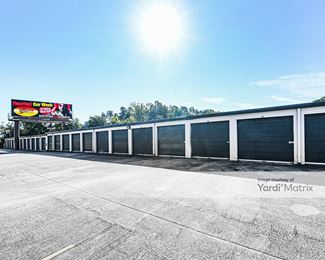 Photo 3 of SecurCare Self Storage - 5517 Raeford Road, Fayetteville, NC