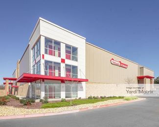 Photo 5 of Trojan Storage - 610 Leisure Lane, Sacramento, CA