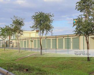 Photo 2 of Move It Self Storage - 1415 West Duranta Avenue, Alamo, TX