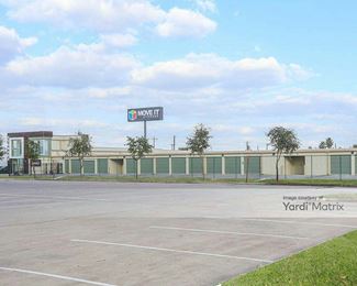 Photo 3 of Move It Self Storage - 1415 West Duranta Avenue, Alamo, TX