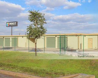 Photo 4 of Move It Self Storage - 1415 West Duranta Avenue, Alamo, TX