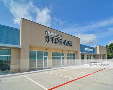Storage Units for Rent available at 917 West IH - 20, Weatherford, TX 76087