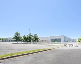 Photo 2 of Extra Space Storage - 1200 Babbitt Road, Euclid, OH