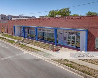 Photo 3 of StorQuest Self Storage - 160 West 2100 South Expy, Salt Lake City, UT