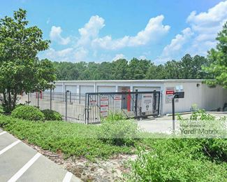 Photo 3 of Cardinal State Storage - 7205 US Highway 1 North, Southern Pines, NC