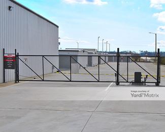 Photo 2 of iStorage - 5750 Mooresville Road, Tanner, AL