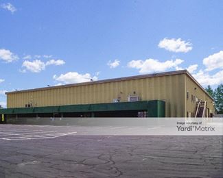 Photo 2 of Extra Space Storage - 1397 Main St, Sanford, ME
