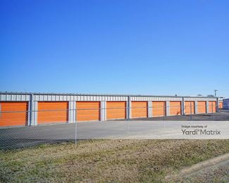 Photo 2 of Budget Mini Storage - 1122 Gum Street, Conway, AR
