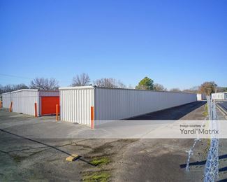 Photo 3 of Budget Mini Storage - 1122 Gum Street, Conway, AR