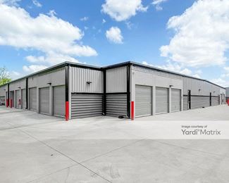 Photo 3 of CubeSmart Self Storage - 9985 Gayfer Road, Fairhope, AL