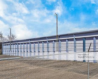 Photo 4 of Ideal Self Storage - 8323 US Hwy 287, Corsicana, TX