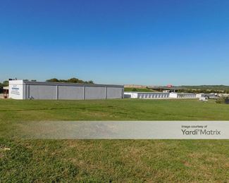 Photo 4 of Rodeo Self Storage - 3090 West San Antonio Street, New Braunfels, TX