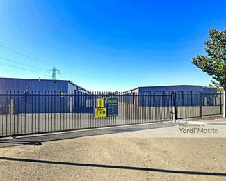 Photo 2 of Extra Space Storage - 5701 Mack Road, Sacramento, CA