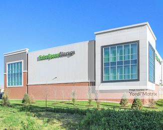 Photo 2 of Storage Mart - 2315 Anchor Drive, North Saint Paul, MN