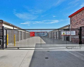 Photo 3 of Public Storage - 404 North Cemetery Road, Yukon, OK