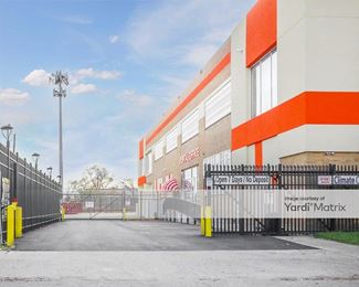 Photo 2 of Downtown Indy Self Storage - 1233 West 18th Street, Indianapolis, IN