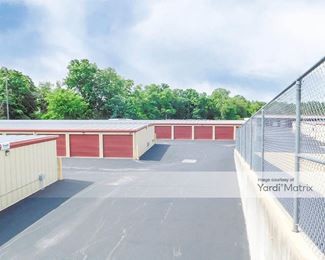 Photo 3 of St Clair Storage - 2019 North Service Road West, St Clair, MO