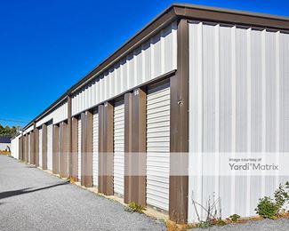 Photo 4 of KO Storage - 728 Main Street, Richmond, ME