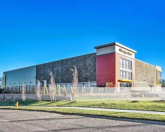Photo 3 of StorageMart - 7200 Shawnee Mission Pkwy, Overland Park, KS