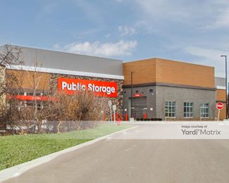 Photo 1 of Public Storage - 32724 Northwestern Hwy, Farmington Hills, MI