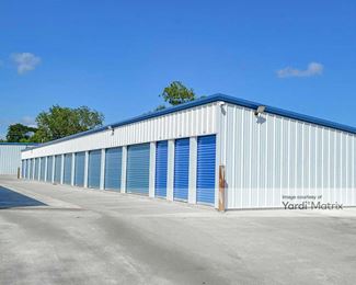 Photo 1 of Central Self Storage - 3503 7th Street North, Clanton, AL