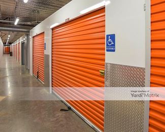 Photo 4 of Public Storage - 2100 North Albina Avenue, Portland, OR