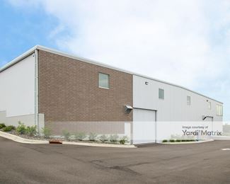 Photo 3 of Yankee Doodle Self Storage - 540 Yankee Doodle Road, Eagan, MN