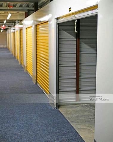 Storage Units for Rent available at 500 Sunrise Hwy, Patchogue, NY 11772