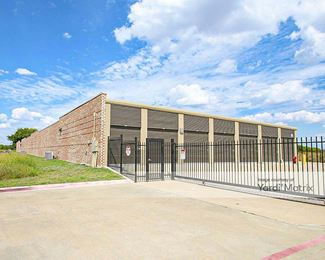 Photo 2 of Extra Space Storage - 1702 Fannin Road, Melissa, TX