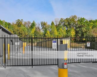 Photo 4 of Extra Space Storage - 100 Delores Drive, Fenton, MO
