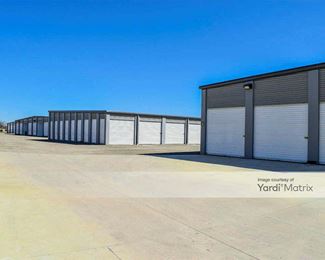 Photo 2 of Extra Space Storage - 2035 Johnson Bend Road, Weatherford, TX
