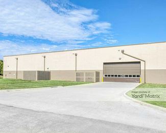 Photo 6 of UpLift Self Storage - 12420 US Hwy 71, Grandview, MO