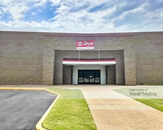 Photo 3 of Extra Space Storage - 6120 Hickory Ridge Mall, Memphis, TN