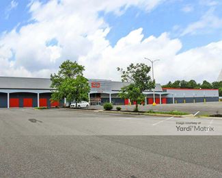 Photo 2 of Public Storage - 222 Bridgeton Pike, Mantua, NJ