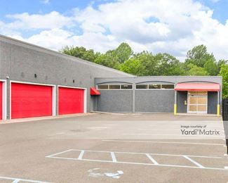 Photo 4 of Public Storage - 222 Bridgeton Pike, Mantua, NJ