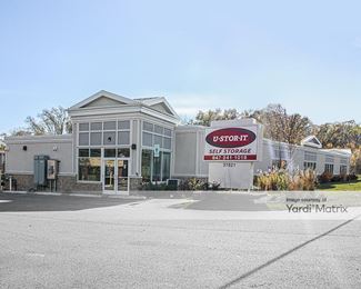 Photo 4 of CubeSmart Self Storage - 37021 North Sheridan Road, Beach Park, IL
