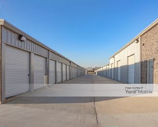 Photo 6 of Metro Mini Storage - 1140 Englewood Village Drive, Tuscaloosa, AL