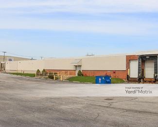 Photo 2 of CubeSmart Self Storage - 12775 Berea Road, Cleveland, OH