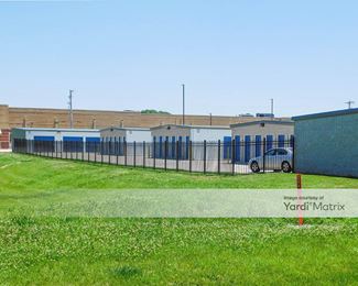 Photo 3 of Extra Space Storage - 25 Longacre Drive, Fairview Heights, IL