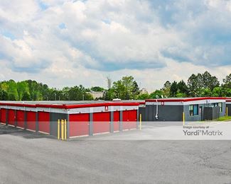 Photo 2 of SecurCare Self Storage - 3900 Oak Grove Road, Loganville, GA