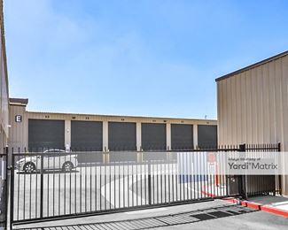 Photo 4 of StorQuest Self Storage - 3030 Jefferson Road, Jamul, CA