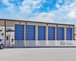 Photo 4 of Morningstar Storage - 425 North Harvey Mitchell Pkwy, Bryan, TX
