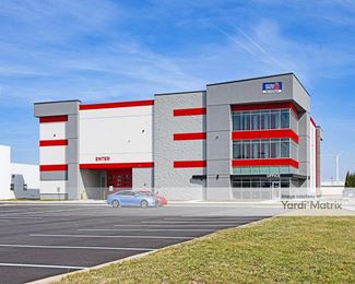 Photo 2 of Store Space Self Storage - 7580 New Market Center Way, Columbus, OH